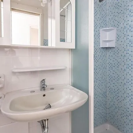 Bilocale In Con Piscina Vicino